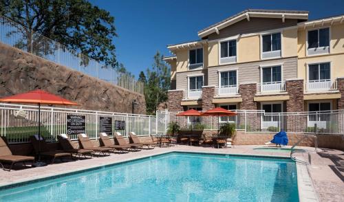 Agoura Hills Hotel | Homewood Suites by Hilton Agoura Hills