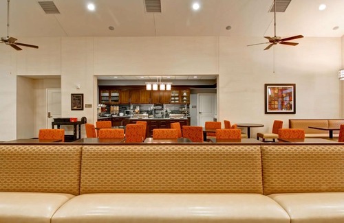 Woodbridge Hotel | Homewood Suites by Hilton Woodbridge