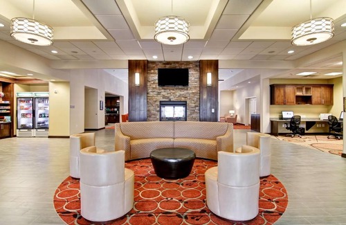 Woodbridge Hotel | Homewood Suites by Hilton Woodbridge