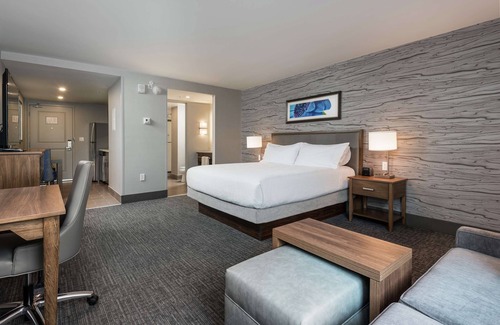 Byward Market - Parliament Hill Hotel | Homewood Suites by Hilton Ottawa Downtown