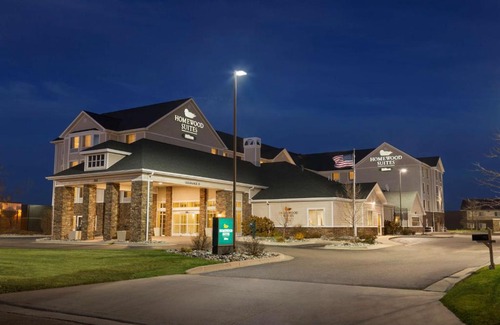Fargo Hotel | Homewood Suites by Hilton Fargo