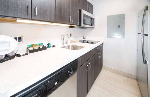 Catoosa Hotel | Homewood Suites by Hilton Tulsa Catoosa