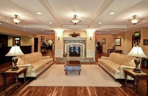 North Charleston Hotel | Homewood Suites by Hilton Charleston Airport/Convention Center