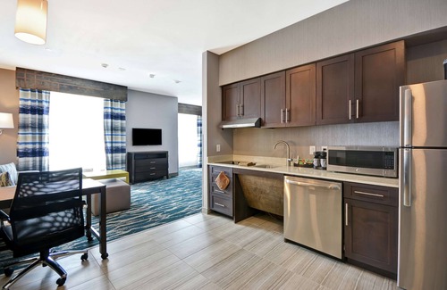Conroe Hotel | Homewood Suites by Hilton Conroe