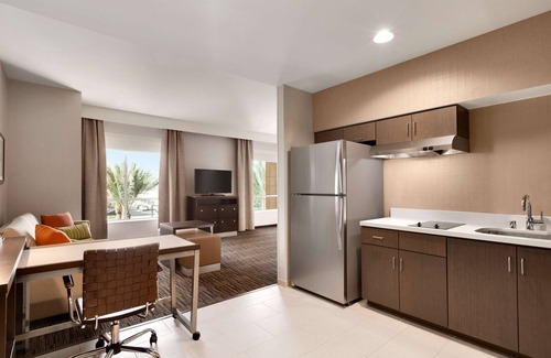 Irvine Business Complex Hotel | Homewood Suites By Hilton Irvine John Wayne Airport