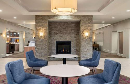 Sandston Hotel | Homewood Suites by Hilton Richmond - Airport