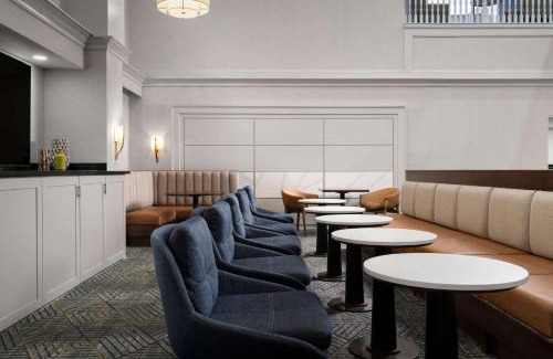 Sandston Hotel | Homewood Suites by Hilton Richmond - Airport