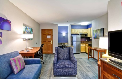 Stratford Hotel | Homewood Suites by Hilton Stratford