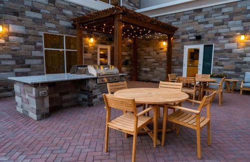 Rancho Cordova Hotel | Homewood Suites By Hilton Rancho Cordova, Ca