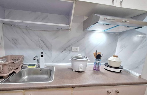 Ususan Condo | Homey 1BR With Balcony City View in Grace Res