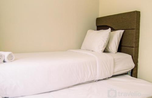 Panunggangan Utara Apartment | Homey and Serene 2BR at Great Western Resort Apartment By Travelio