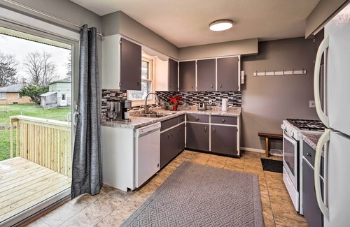 Jenison Apartment | Homey Duplex - 10 Mi to Downtown Grand Rapids!