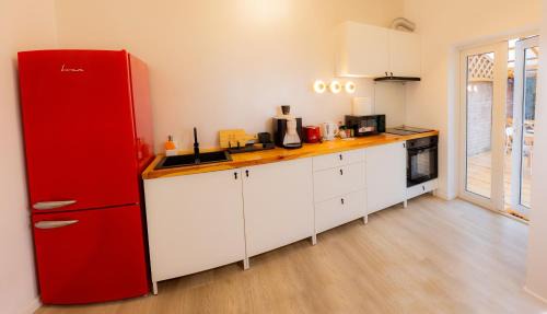 Cluj-Napoca Apartment | Homey Luxury- entire house, free parking, yard