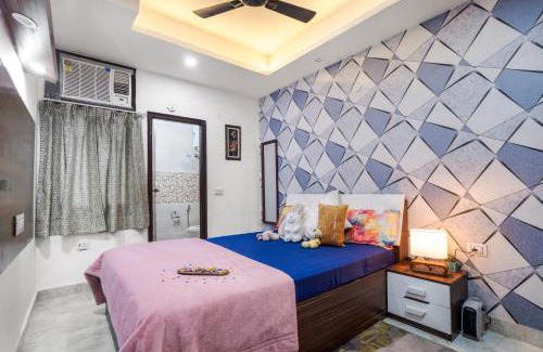 Vaishali Apartment | Homlee-Divya 3BHK-Vaishali Metro-Lift-Max Hospital