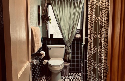 San Marcos Bed & Breakfast | Honey Comb Guest Suite (shared house)