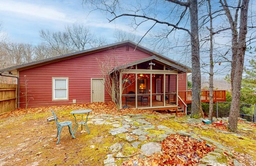 Sylvan Shores House | Honey Creek