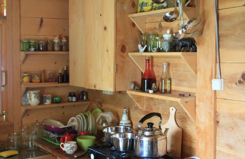 Chaisubani Cabin | Honey Dreams - Fairy house among the green hills