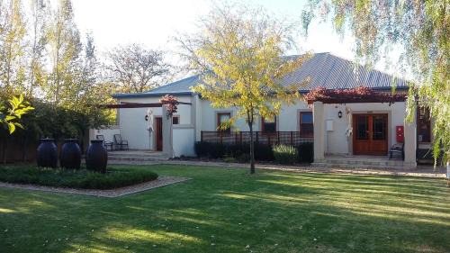 Colesberg House | Honeylocust Guesthouse