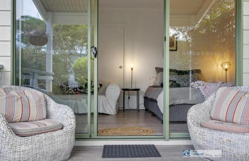 Silverleaves House | Honeysuckle Studio