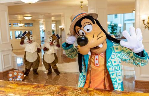 Lantau Hotel | Hong Kong Disneyland Hotel
