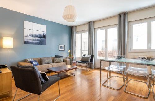 Voltaire - Saint Amour Apartment | HONORÊ - SUITE VENDÔME