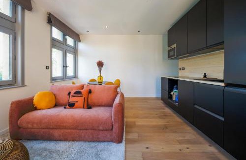 Fourviere Apartment | HONORÊ SUITE VUE SAONE