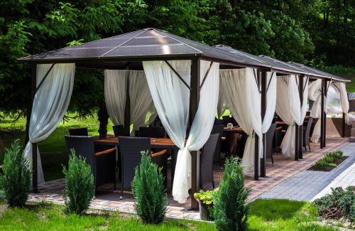 Ostrov Hotel | Honour and Grace Hotel