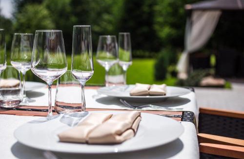Ostrov Hotel | Honour and Grace Hotel
