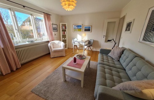 Midlum Apartment | Hook