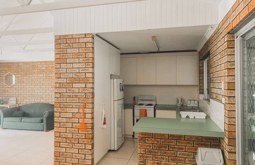 Lancelin House | Hook Wine and Sinker