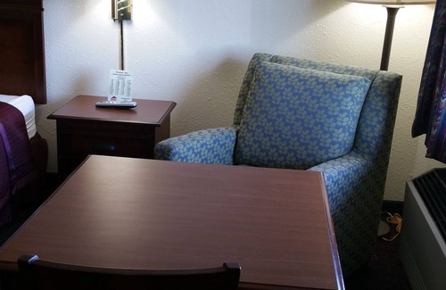 Portland Hotel | Hoosier Inn