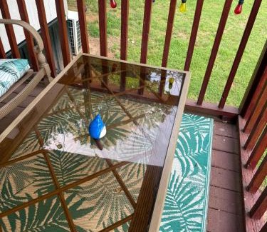 Cleveland House | Hoot Nanny's Cottage on Mossy Creek