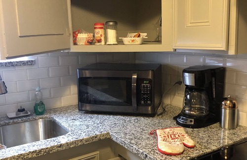 La Porte House | Hoots Spring Gully - Long Term - pet friendly