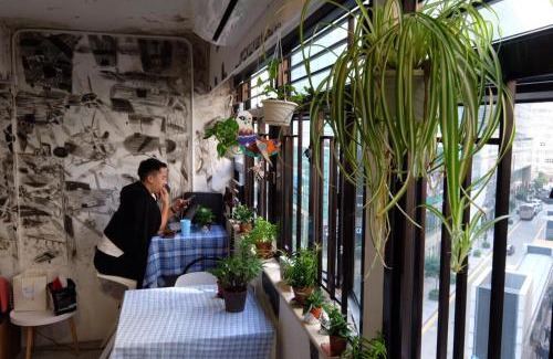 Tsim Sha Tsui Hostel | Hop Inn