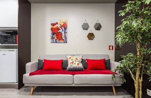 Vila Nova de Gaia Apartment | Hopstays - Gaia Cork House