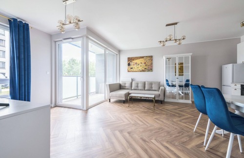 Nowy Port Apartment | Horizon 3 by Grand Apartments