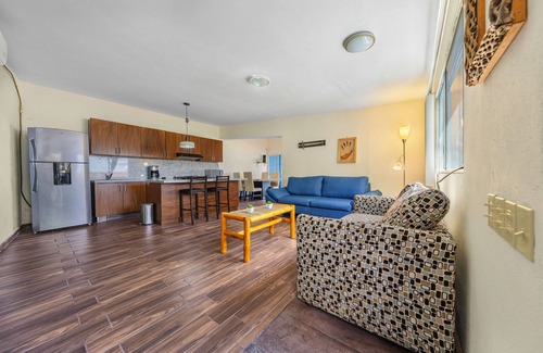Buenavista House | Horizonte Sereno.nSoñaras despierto con el cantar de las olas y la vista al mar