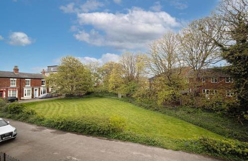 Hornsea House | Hornsea Holiday House