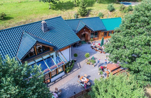 Kickenbach Apartment | Horse box, 60 sqm, 2 bedrooms, max. 4 persons