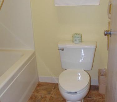 McCook Hotel | Horse Creek Inn
