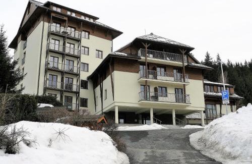 Velke Karlovice Apartment | Horský apartmán Razula