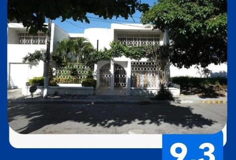 Comuna 2 House | Hospedaje a pocos metros del mar y del Centro histórico