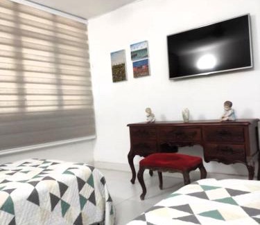 Comuna 2 House | Hospedaje a pocos metros del mar y del Centro histórico