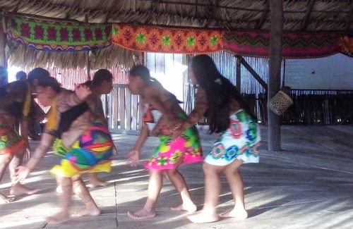 Tucuti Hotel | Hospedaje casa cultural wounaan