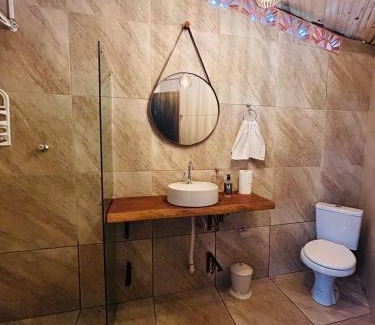 Itabirito House | Hospedaria Paraíso das Águas Suíte independente KitBet com cozinha completa