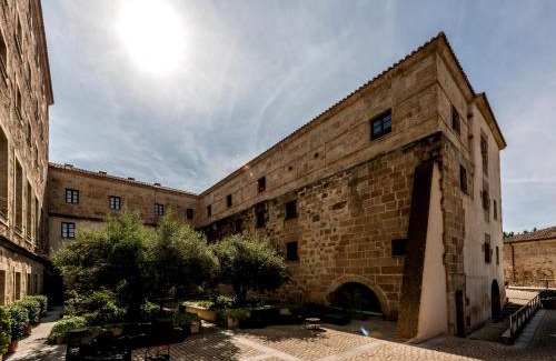 Old Town Hotel | Hospes Palacio de San Esteban, a Member of Design Hotels