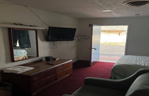 Selma Hotel | Hospitality Inn By Belvilla Selma US 80 AL