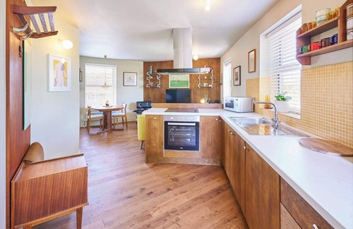 Newhaven Apartment | Host & Stay | Apartment 2, Lewes Road