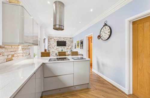 Nunthorpe House | Host & Stay | Church Lane