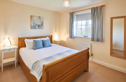 Beadnell House | Host & Stay - Driftwood